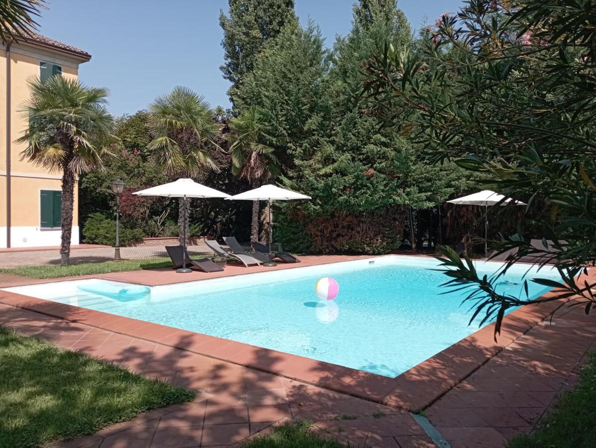 B&B Villa Delle Palme Carpi Exterior photo