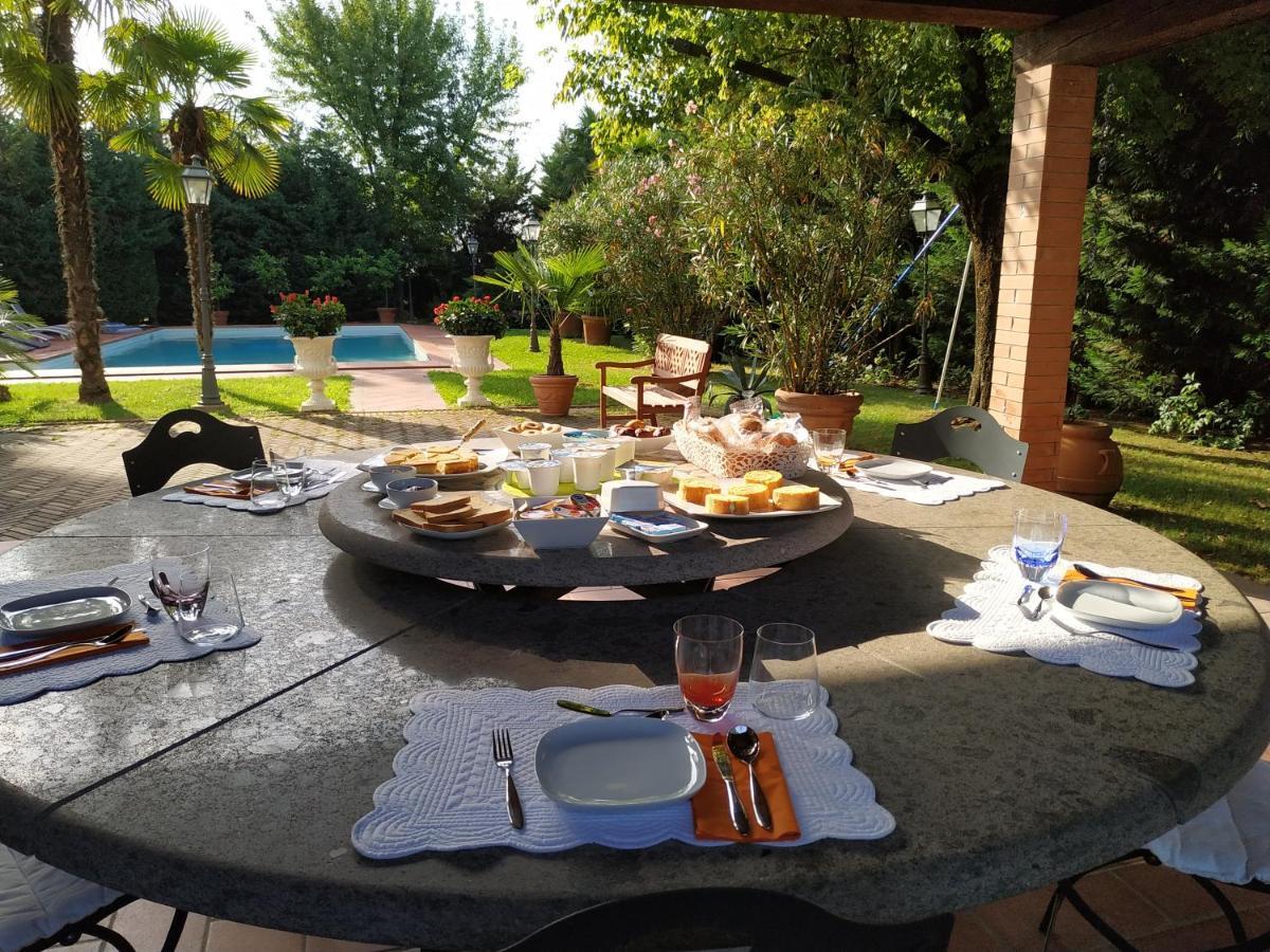 B&B Villa Delle Palme Carpi Exterior photo